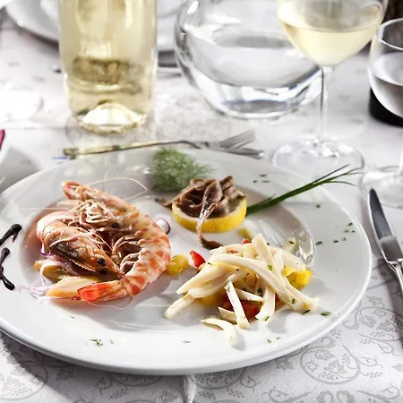 Hotel Hotel&restaurant My 3*