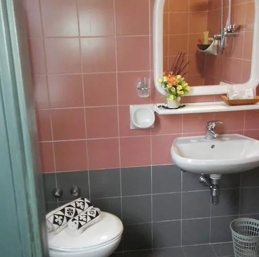 Hotel And Restaurant My 3*